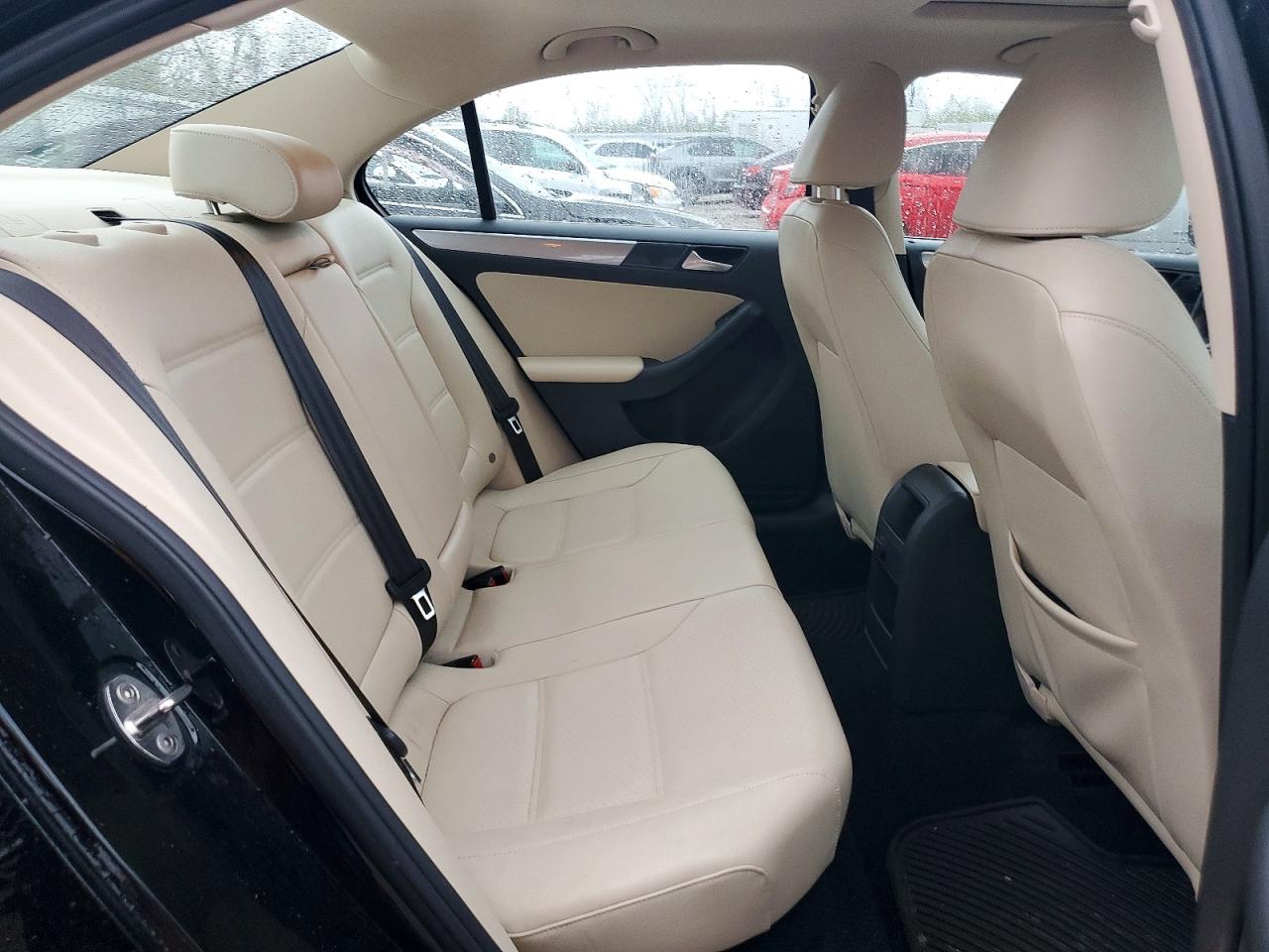 2017 VOLKSWAGEN JETTA SE photo 28