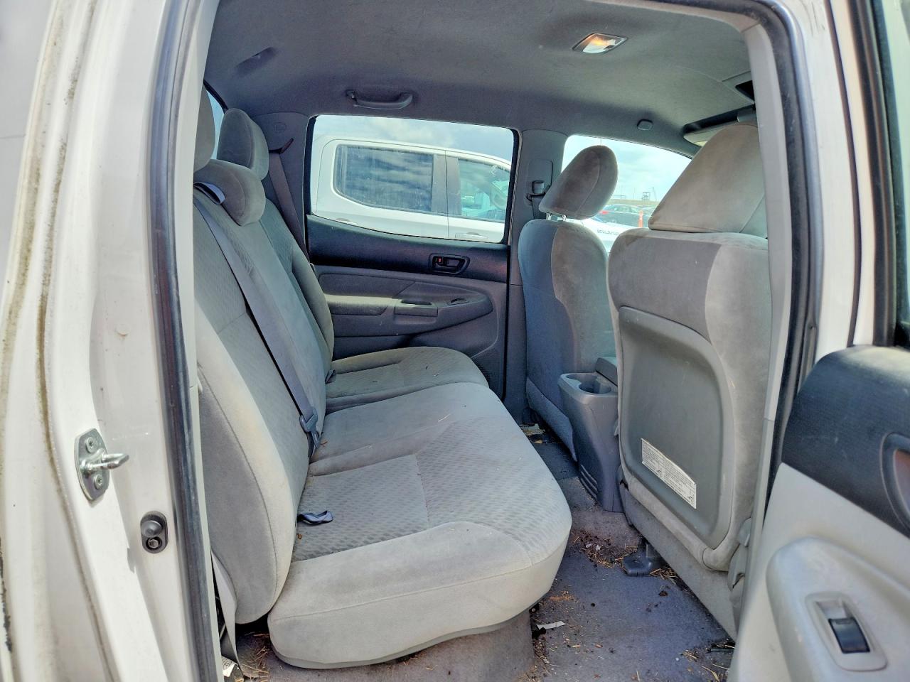 2009 TOYOTA TACOMA PRERUNNER V6 photo 28