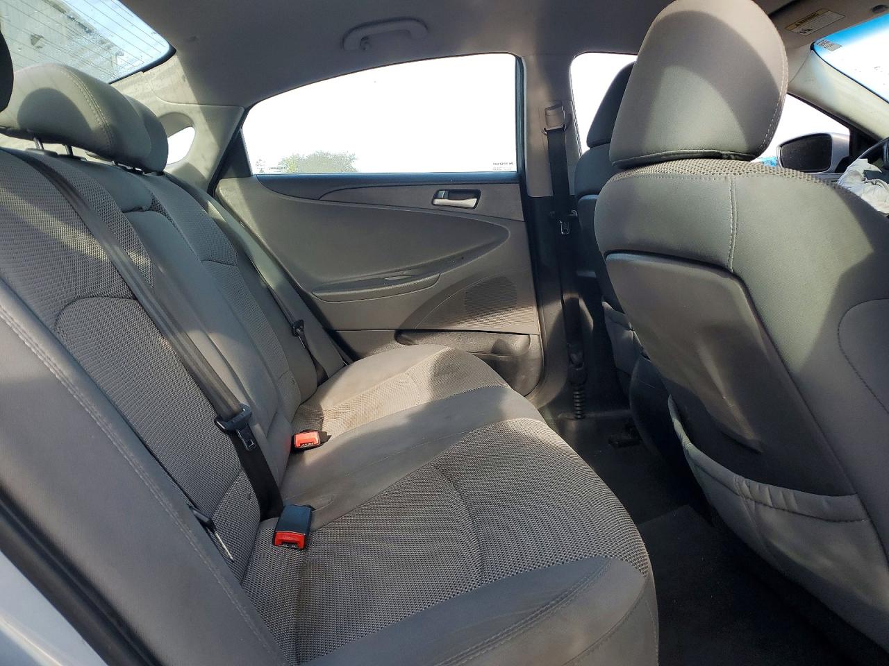 2014 HYUNDAI SONATA GLS photo 28