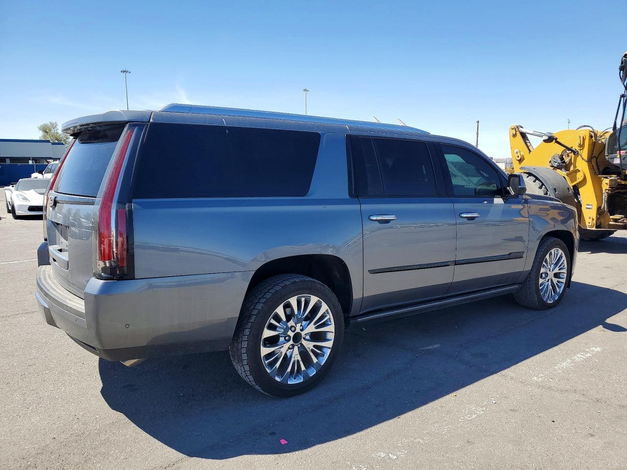 2019 CADILLAC ESCALADE ESV PLATINUM photo 5