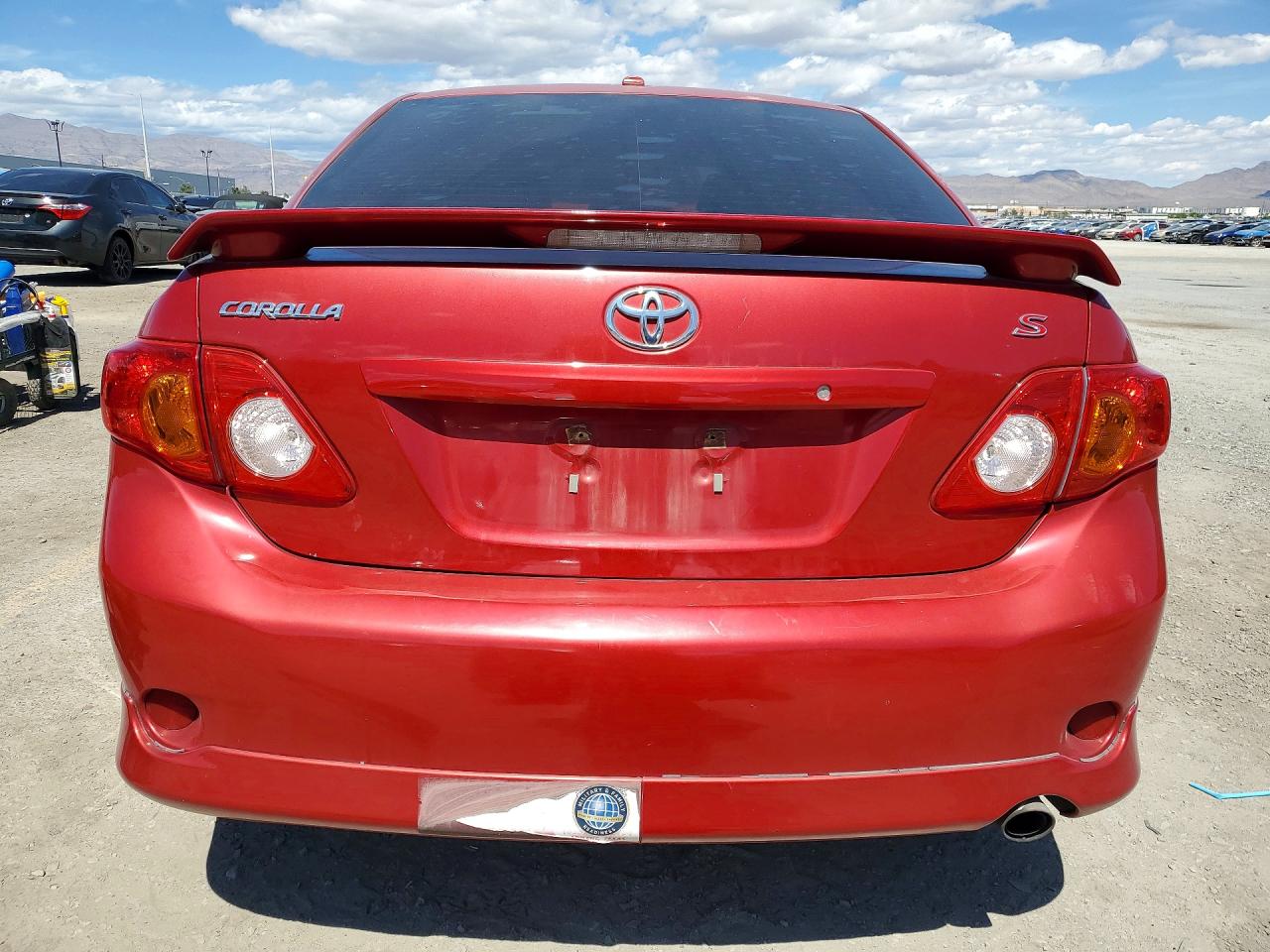 2010 TOYOTA COROLLA S photo 11