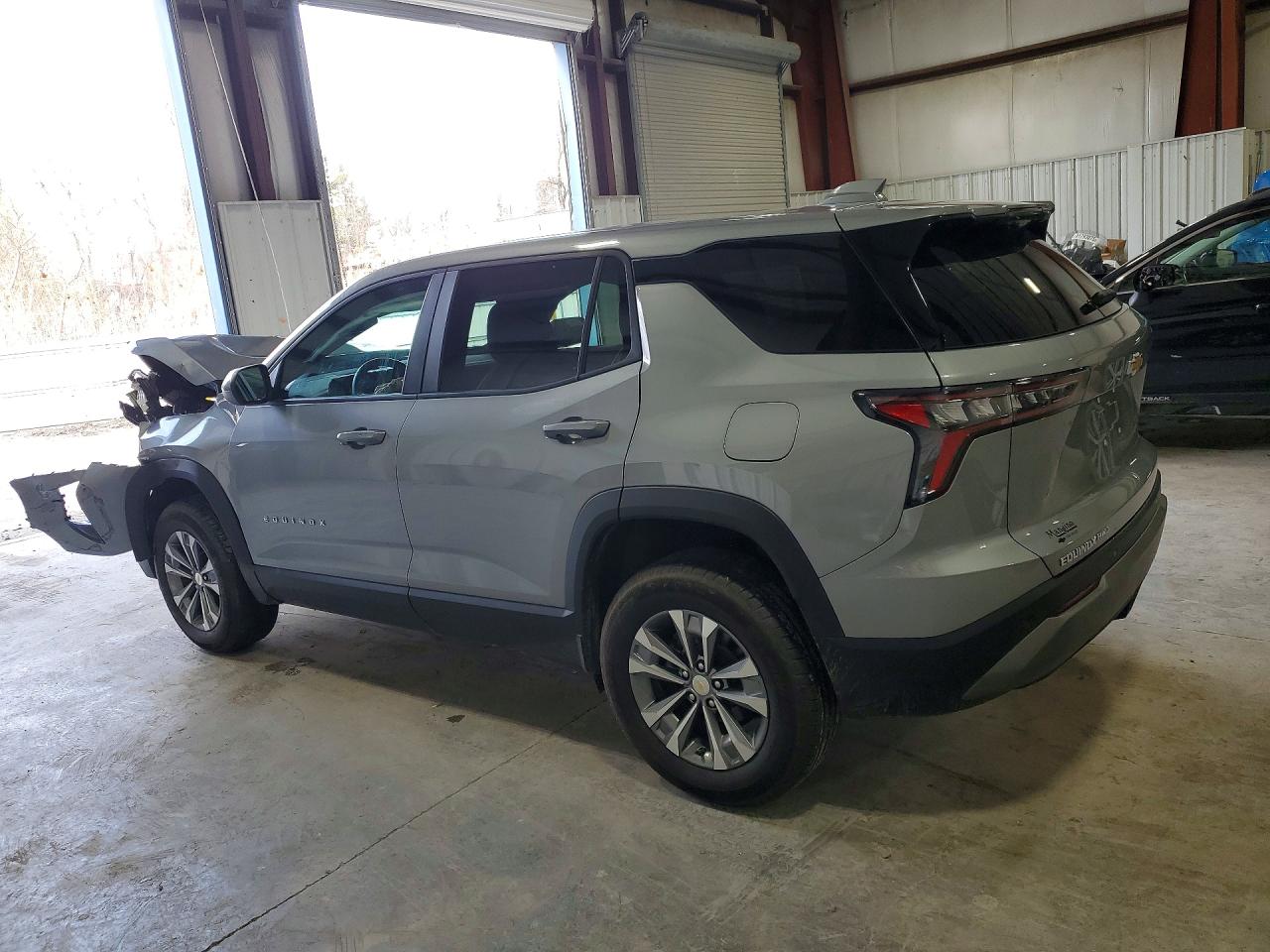 2026 CHEVROLET EQUINOX LT photo 3