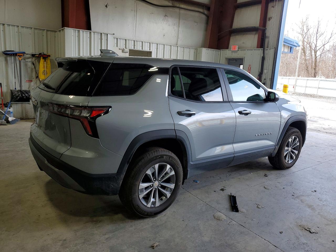 2026 CHEVROLET EQUINOX LT photo 5