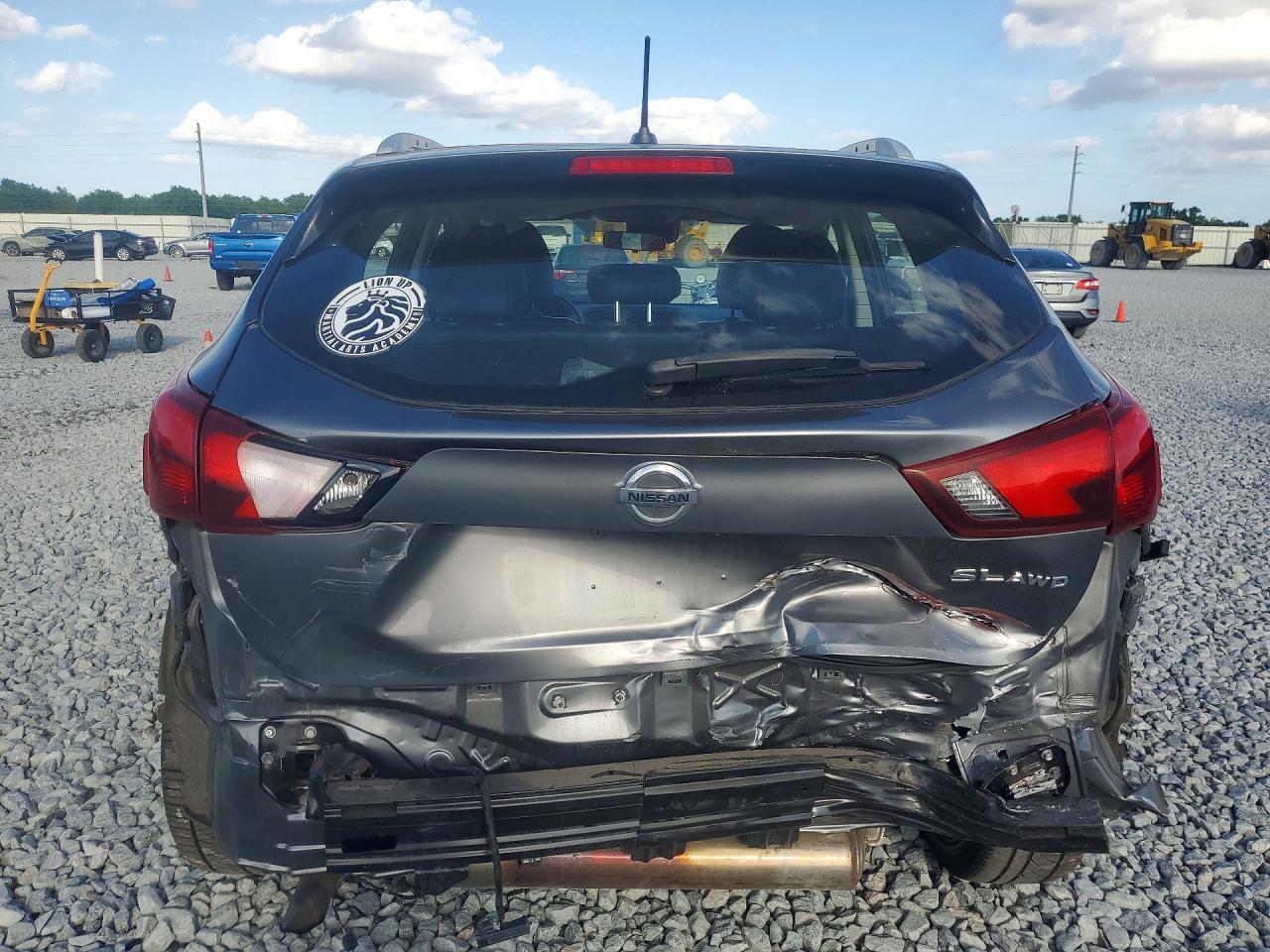 2019 NISSAN ROGUE SPORT S photo 11