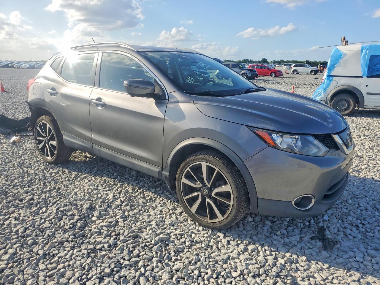2019 NISSAN ROGUE SPORT S photo 7