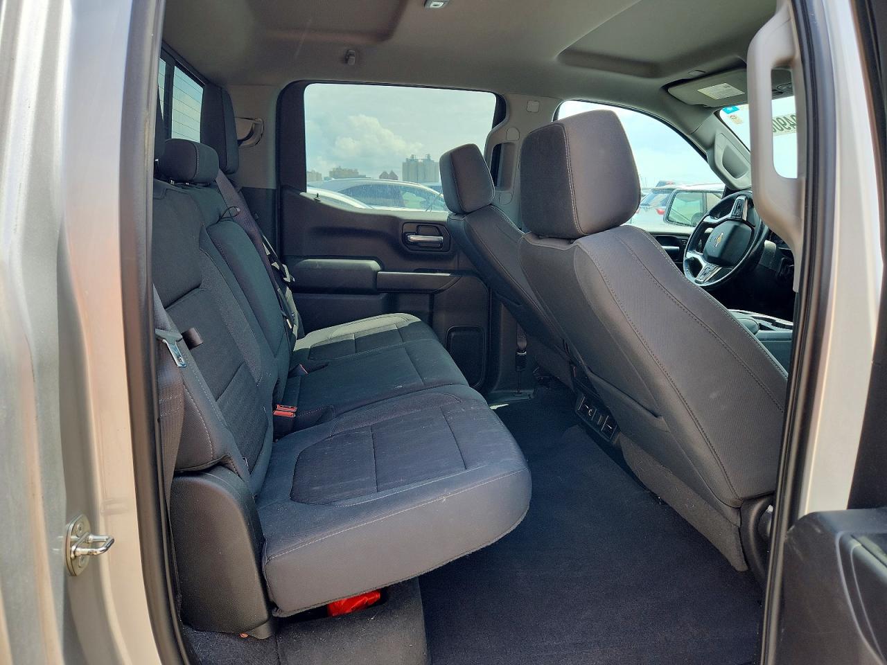 2020 CHEVROLET SILVERADO C1500 LT photo 10