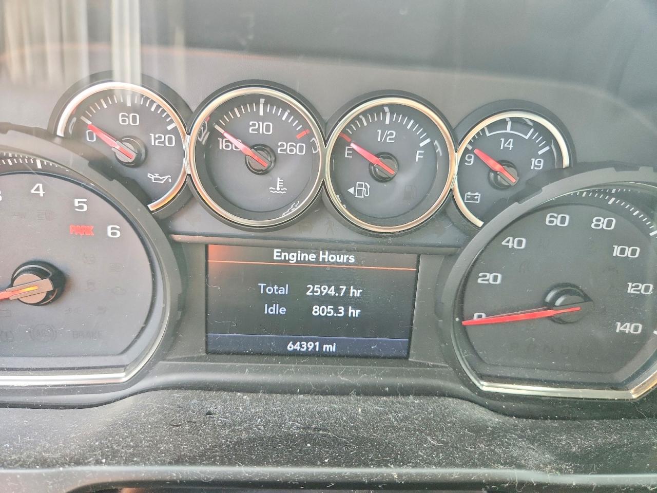2020 CHEVROLET SILVERADO C1500 LT photo 9
