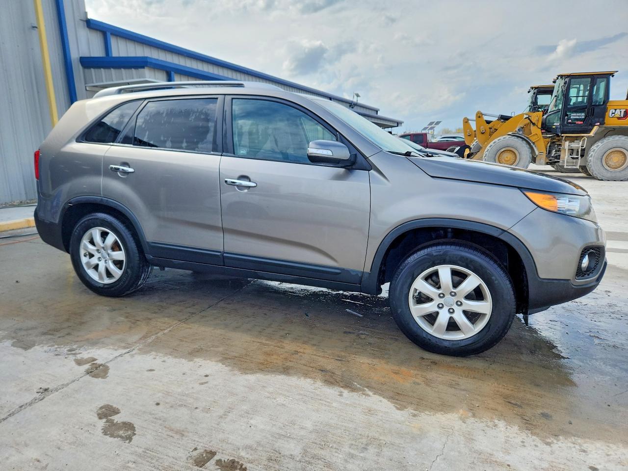 2012 KIA SORENTO LX photo 10