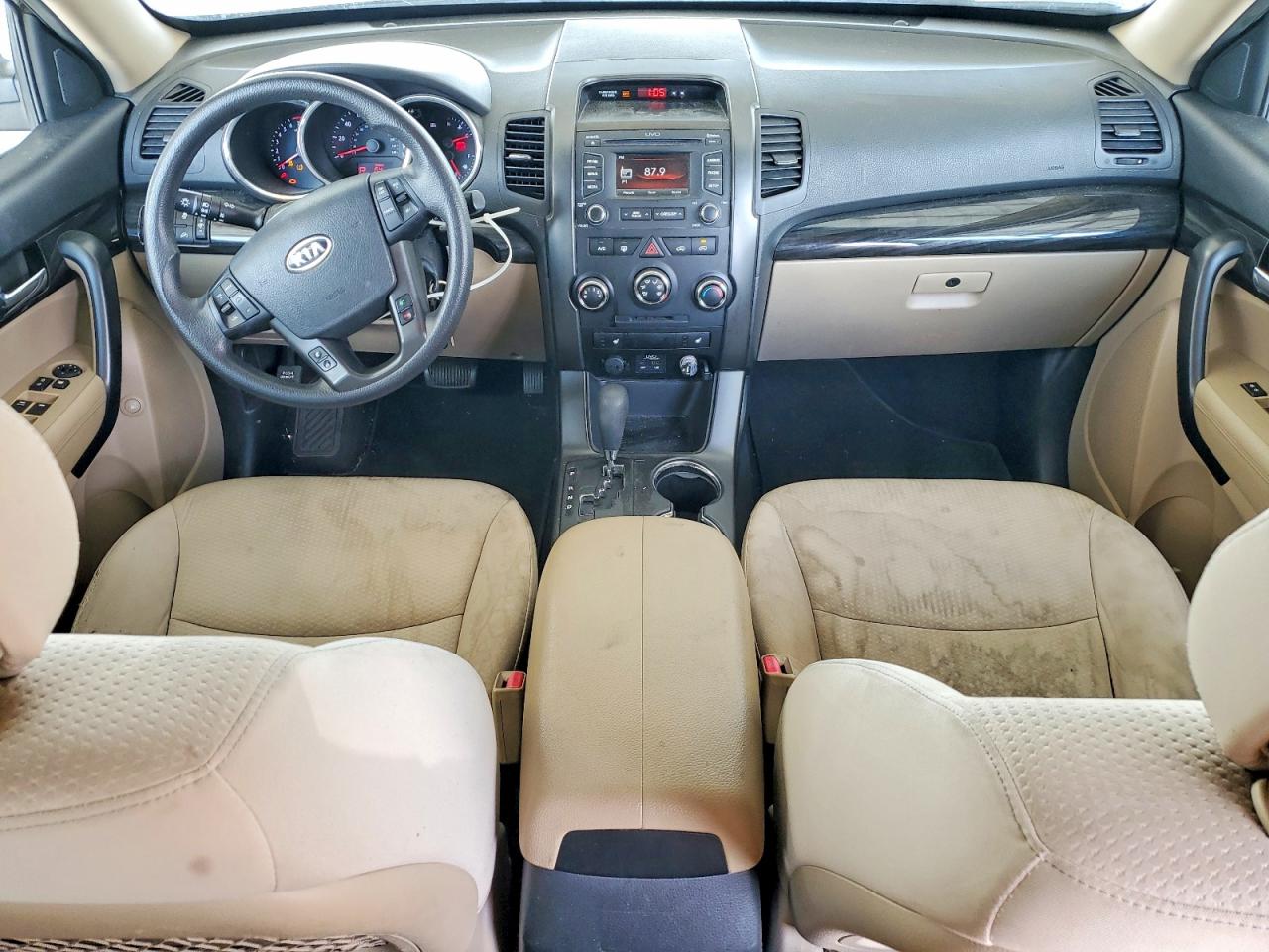 2013 KIA SORENTO LX photo 22