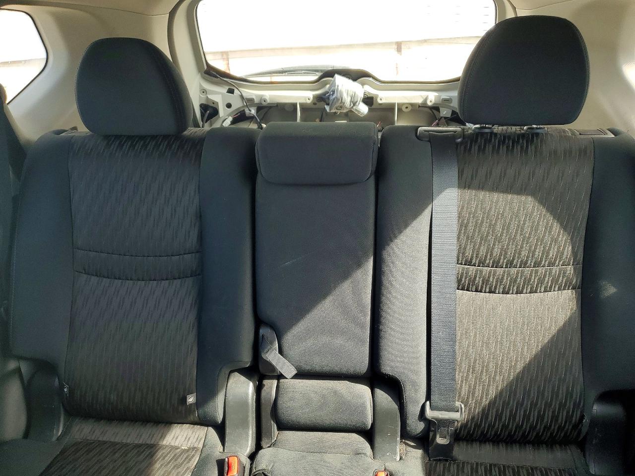 2018 NISSAN ROGUE S photo 28