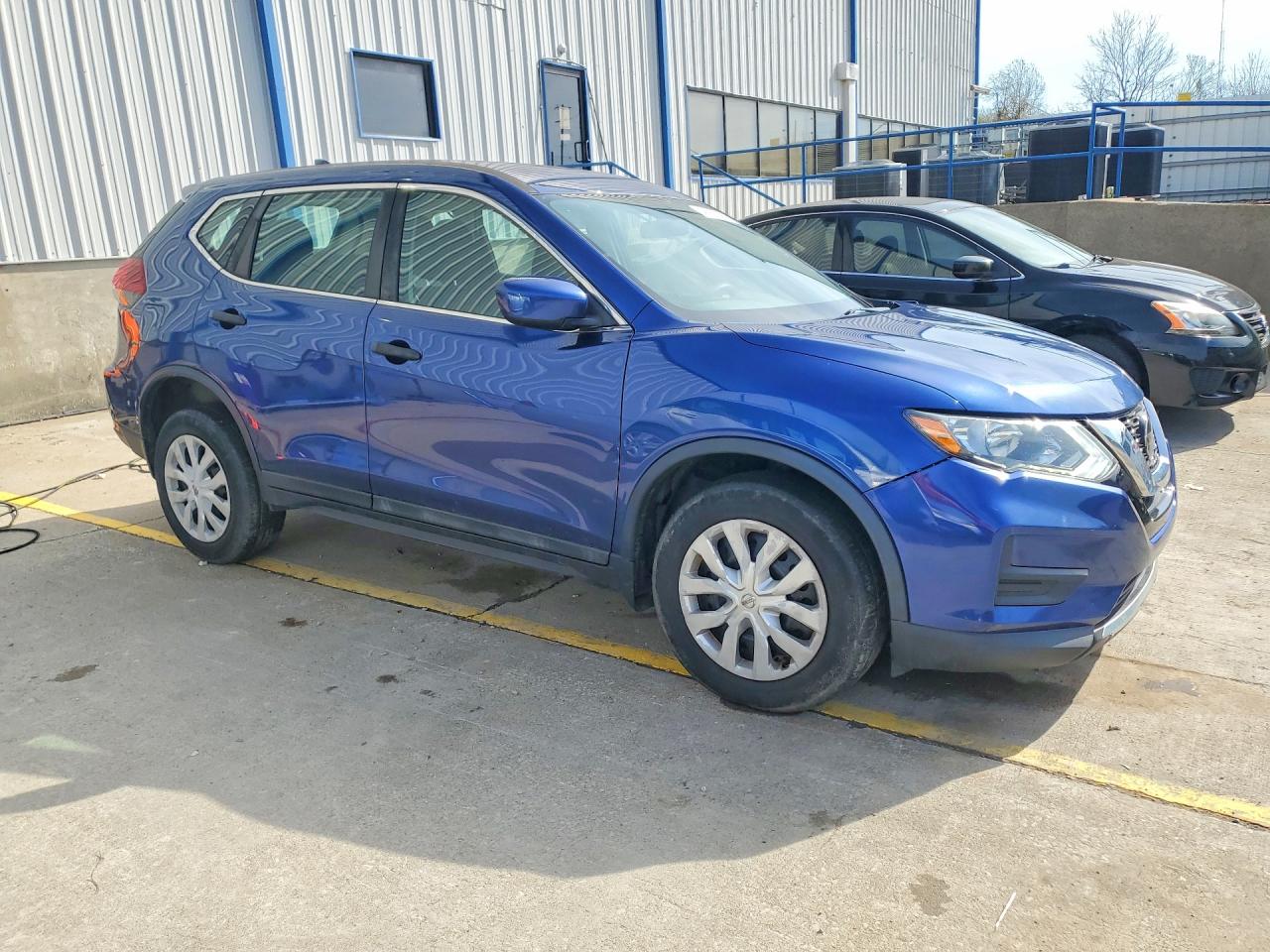 2018 NISSAN ROGUE S photo 10