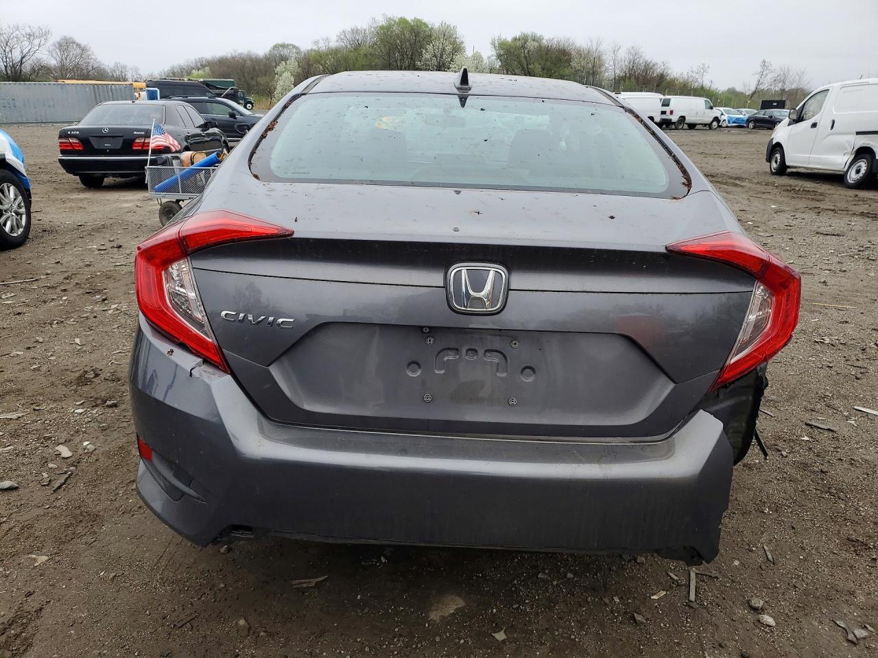 2017 HONDA CIVIC EX photo 16