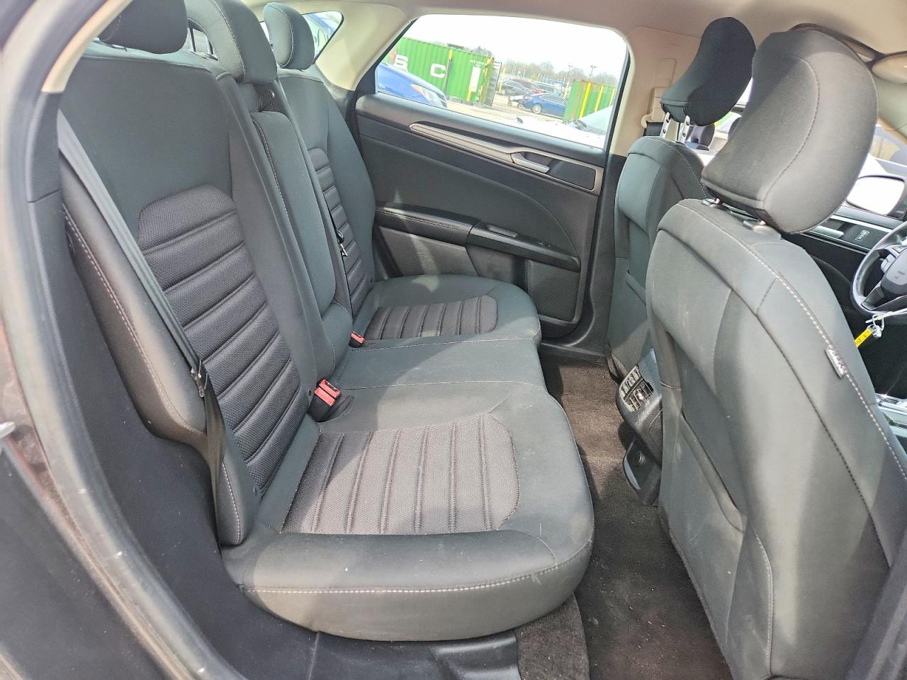 2019 FORD FUSION SE photo 28