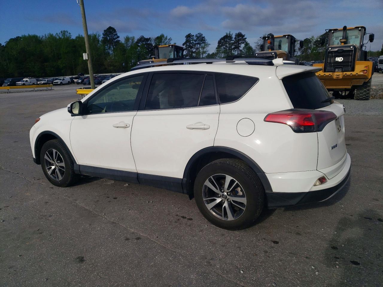 2016 TOYOTA RAV4 LIMITED HV photo 3