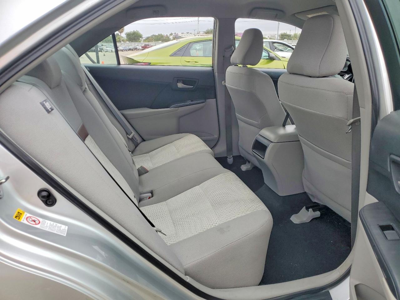 2013 TOYOTA CAMRY LE photo 19