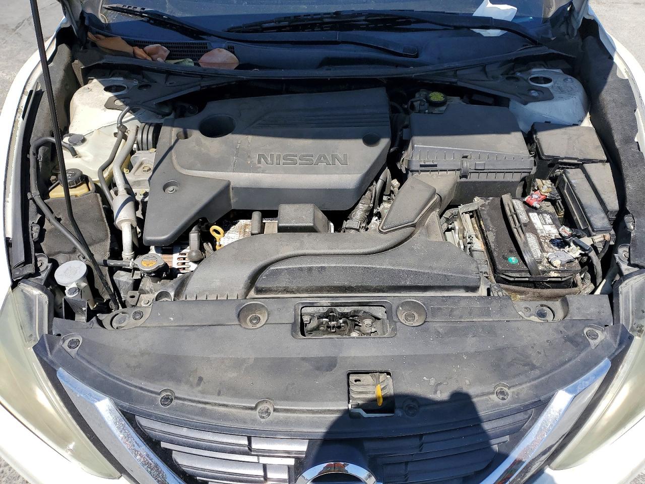 2017 NISSAN ALTIMA 2.5 SR photo 11