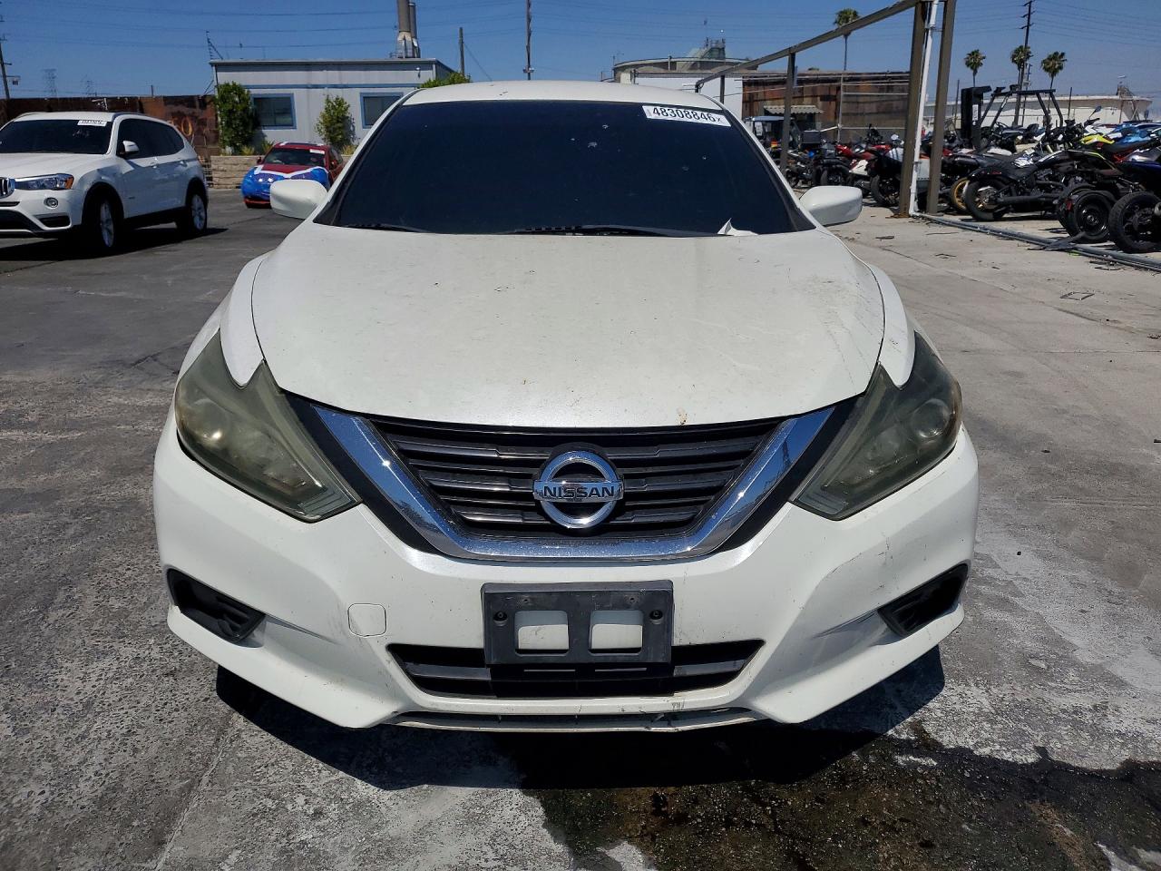 2017 NISSAN ALTIMA 2.5 SR photo 5
