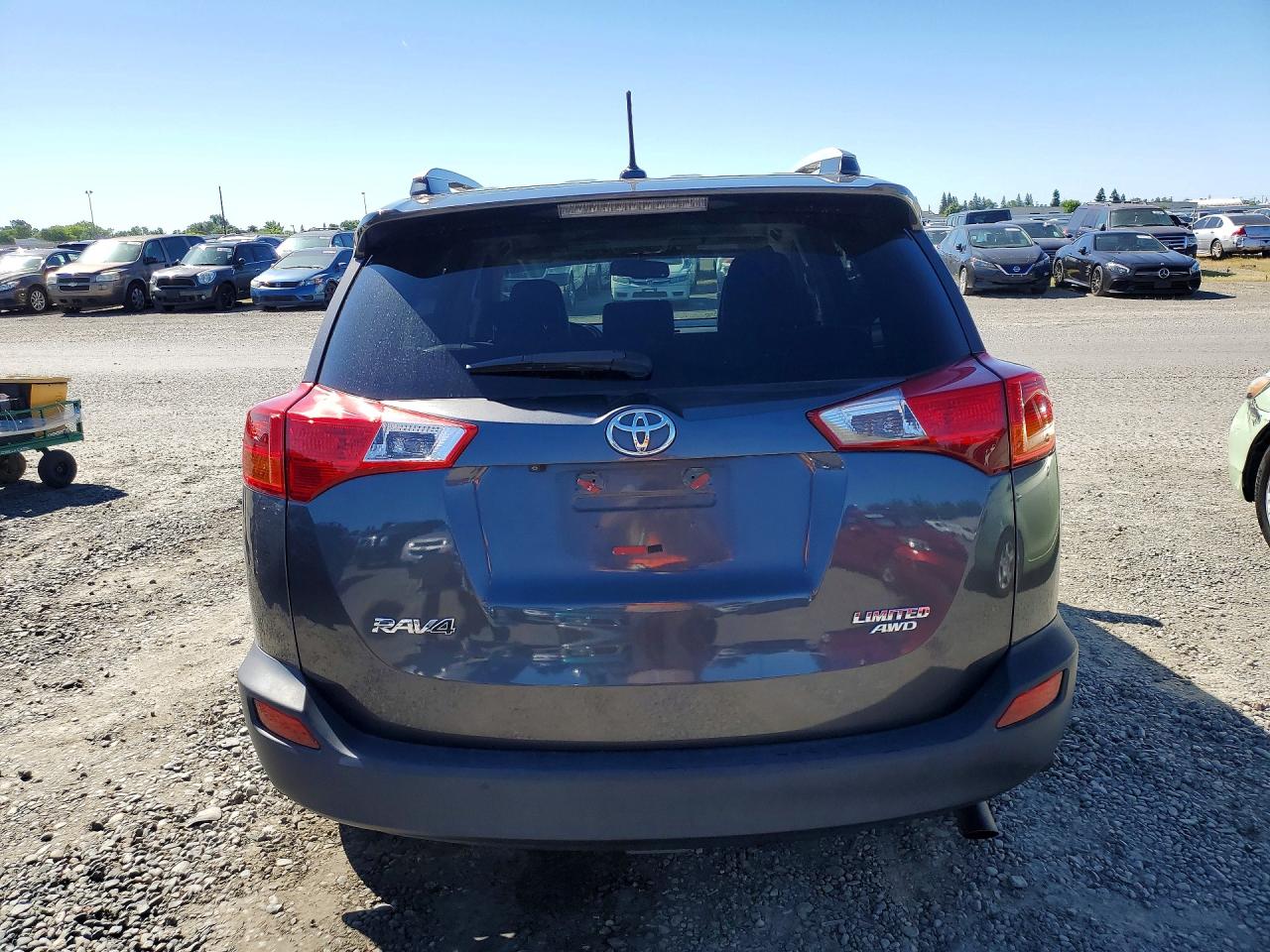 2013 TOYOTA RAV4 LIMITED photo 16