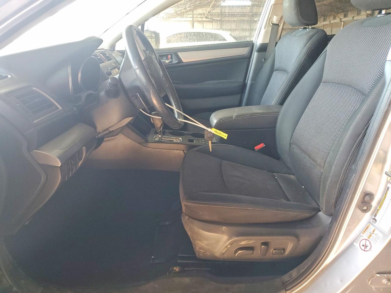 2015 SUBARU OUTBACK 2.5I PREMIUM photo 13