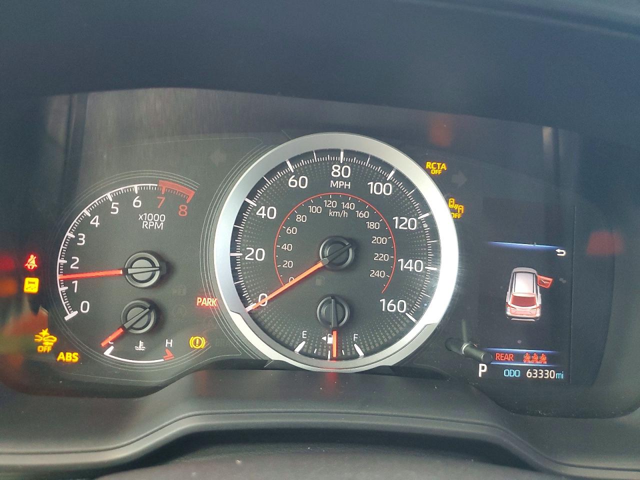 2022 TOYOTA COROLLA CROSS LE photo 17