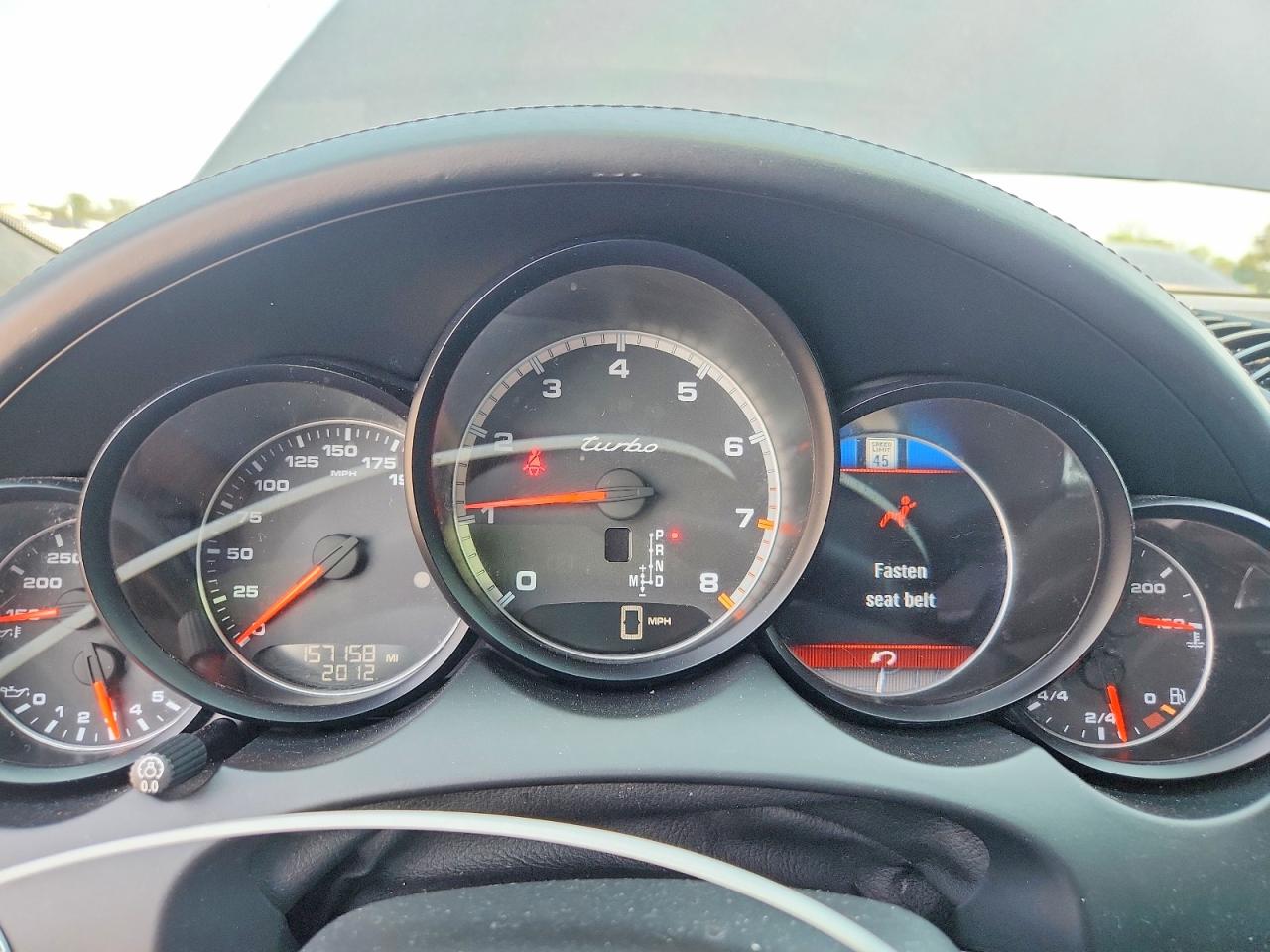 2011 PORSCHE CAYENNE TURBO photo 25
