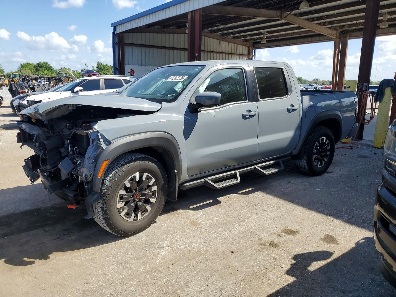2024 NISSAN FRONTIER