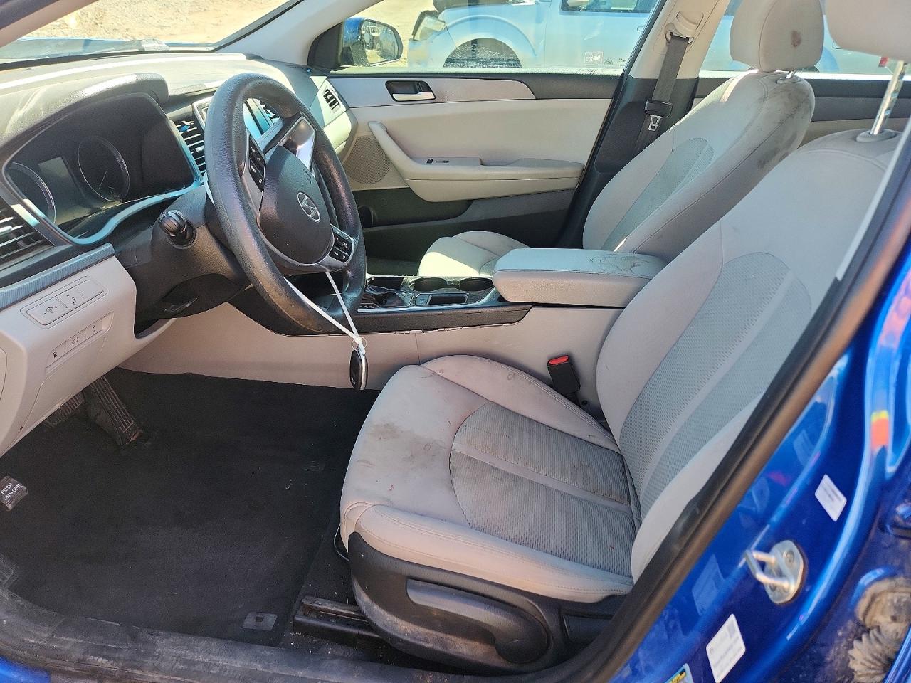 2018 HYUNDAI SONATA SE photo 19