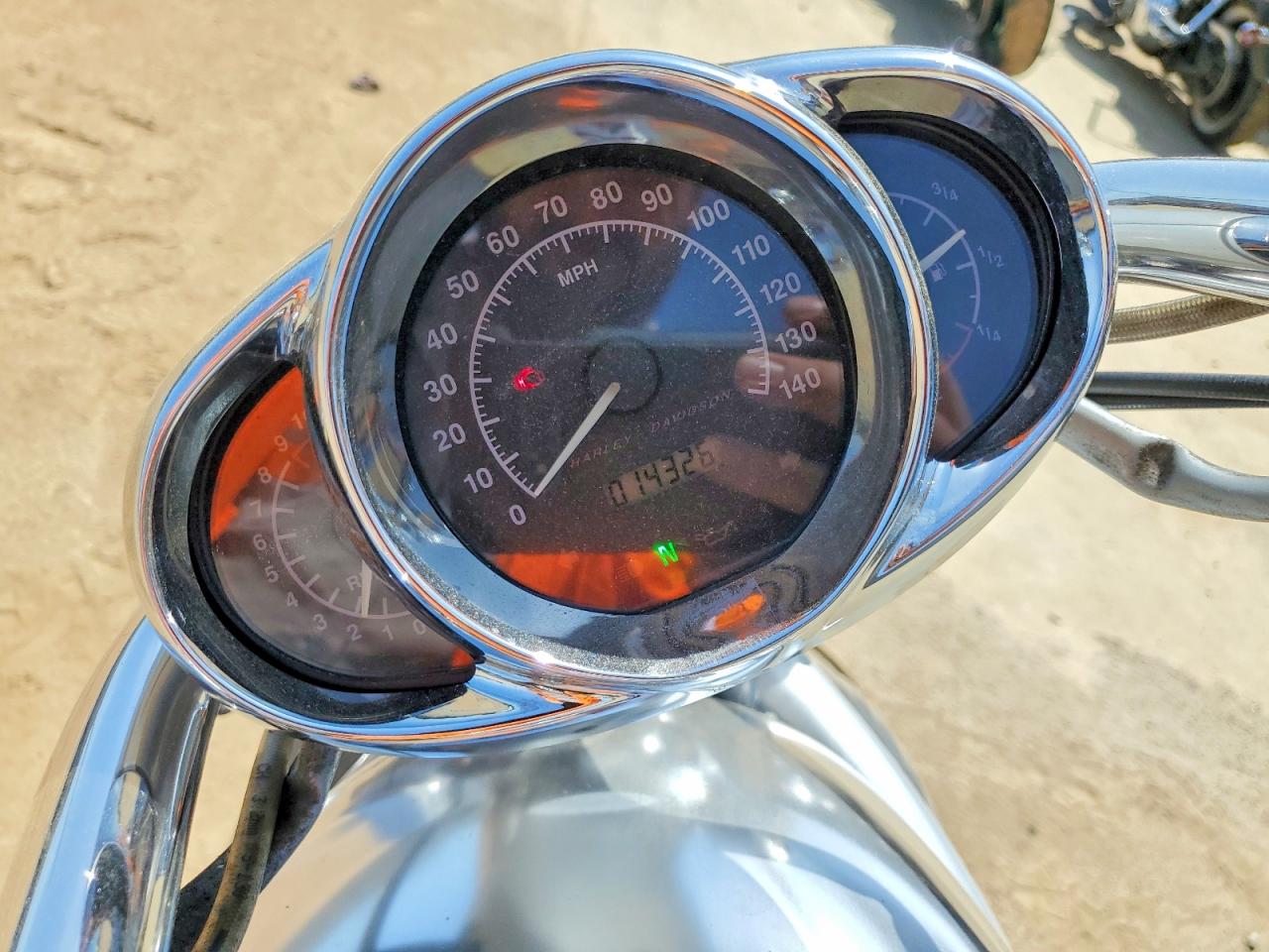 2003 HARLEY-DAVIDSON VRSCA photo 13