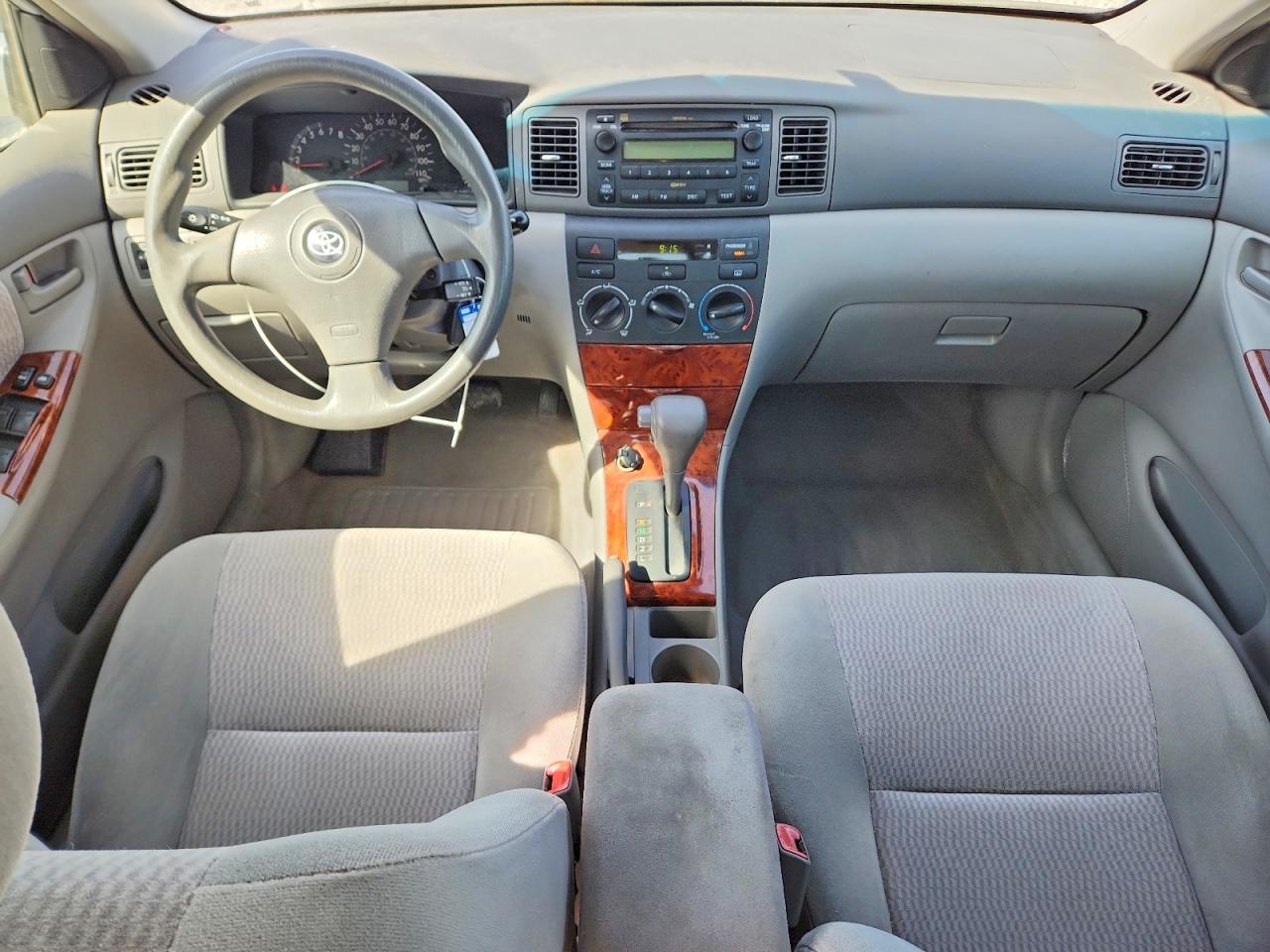 2006 TOYOTA COROLLA LE photo 22