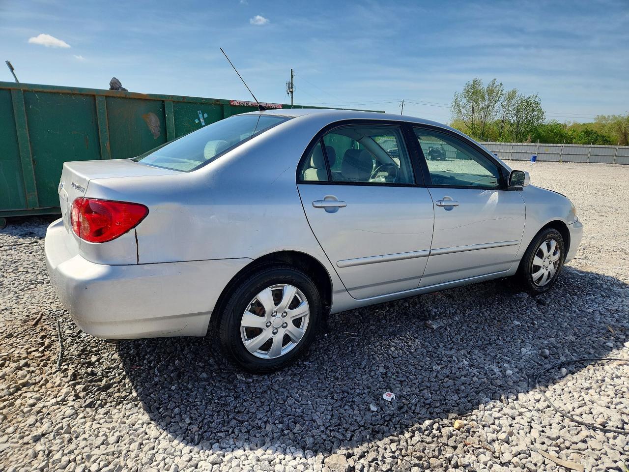 2006 TOYOTA COROLLA LE photo 7