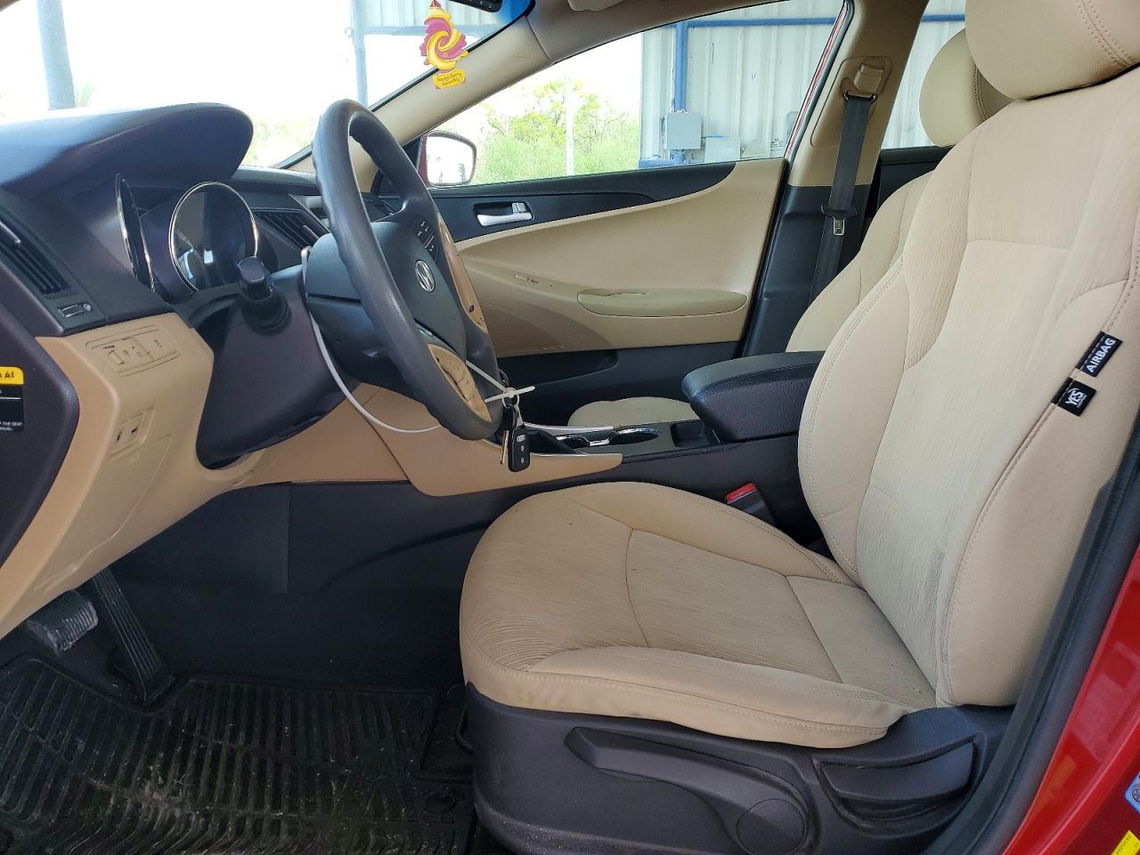 2013 HYUNDAI SONATA GLS photo 19