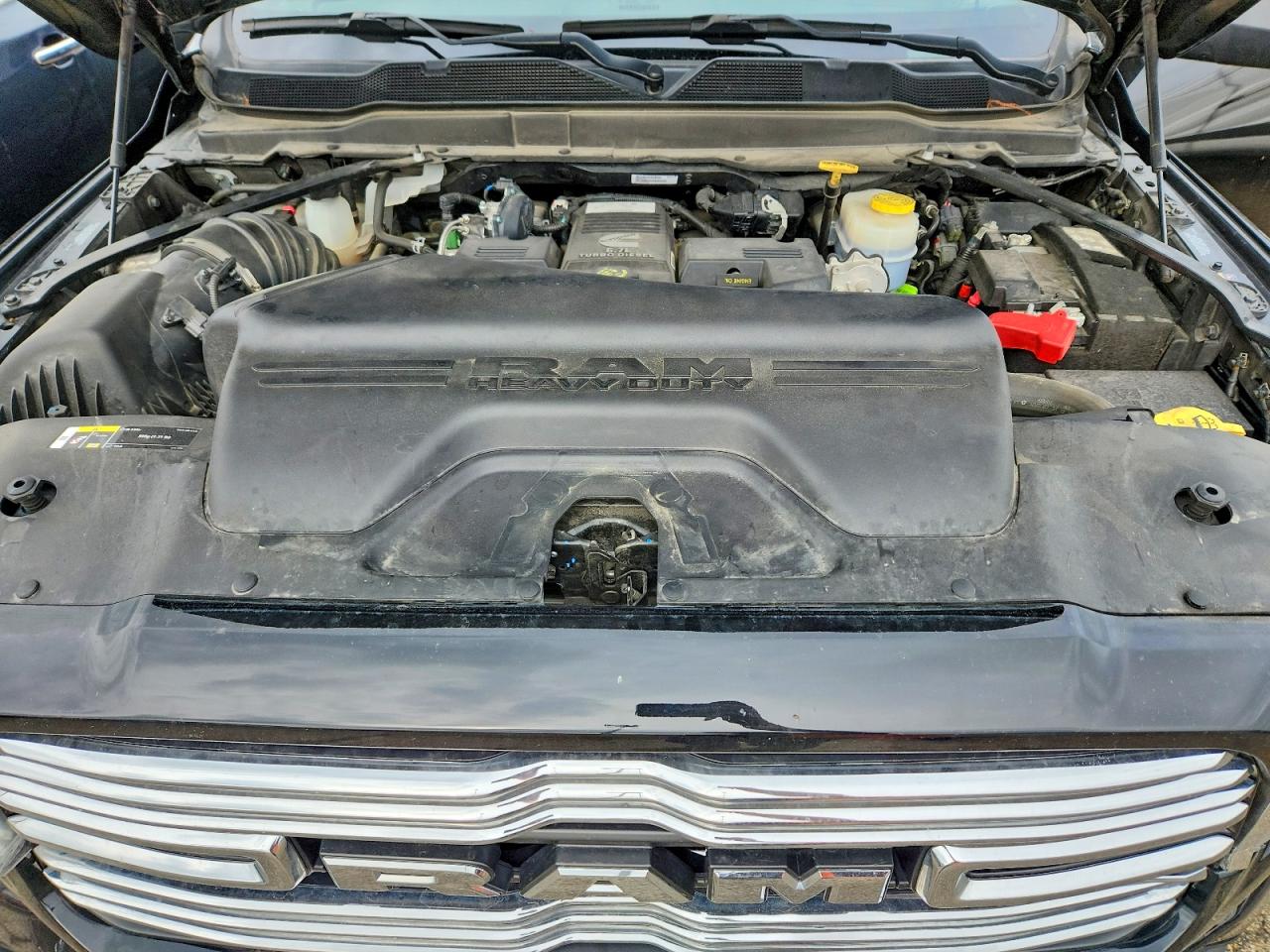 2022 RAM 3500 LARAMIE photo 11