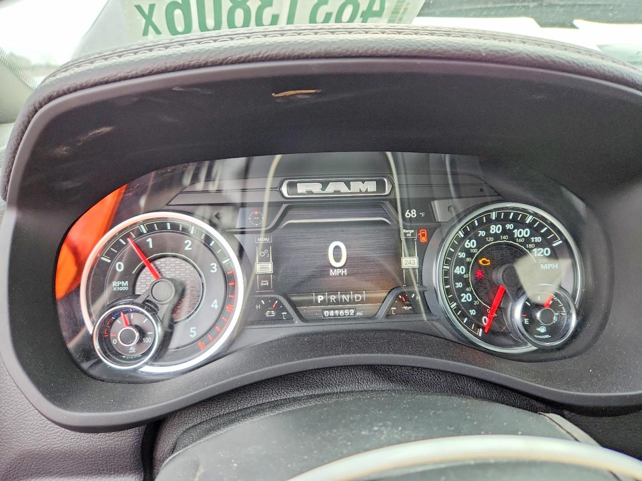 2022 RAM 3500 LARAMIE photo 9
