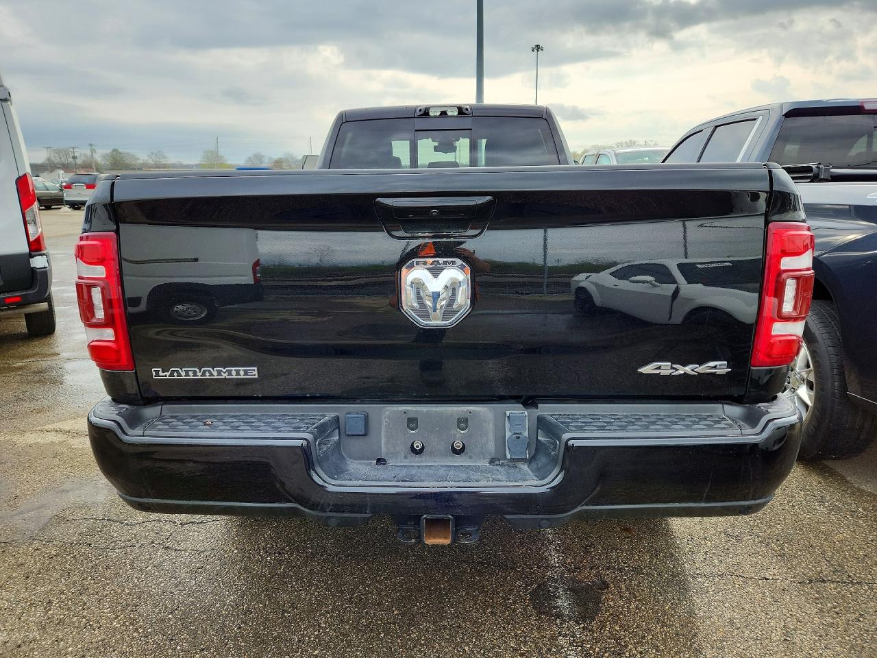 2022 RAM 3500 LARAMIE photo 6
