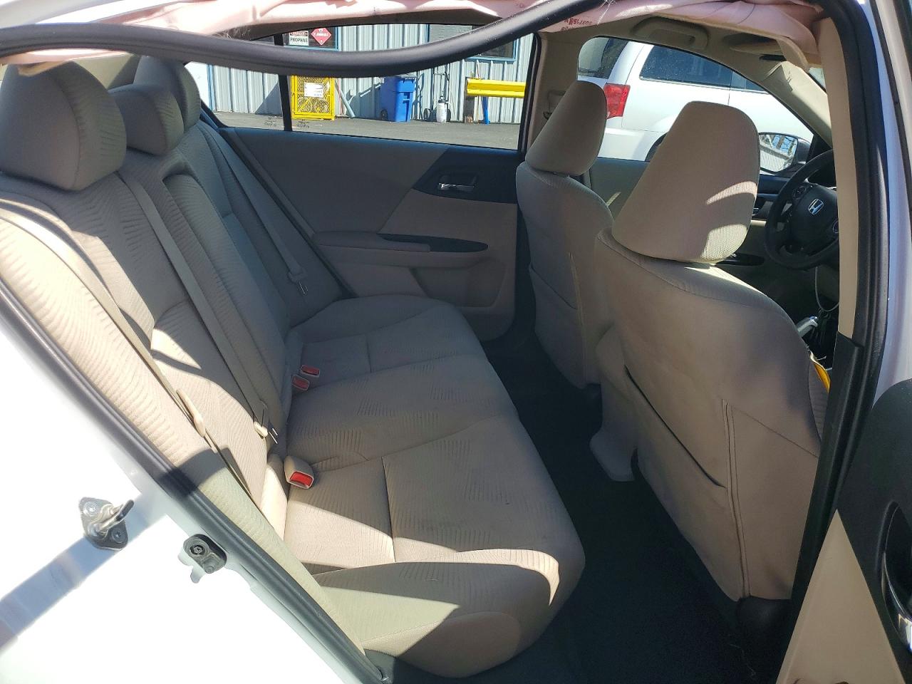 2015 HONDA ACCORD LX photo 28