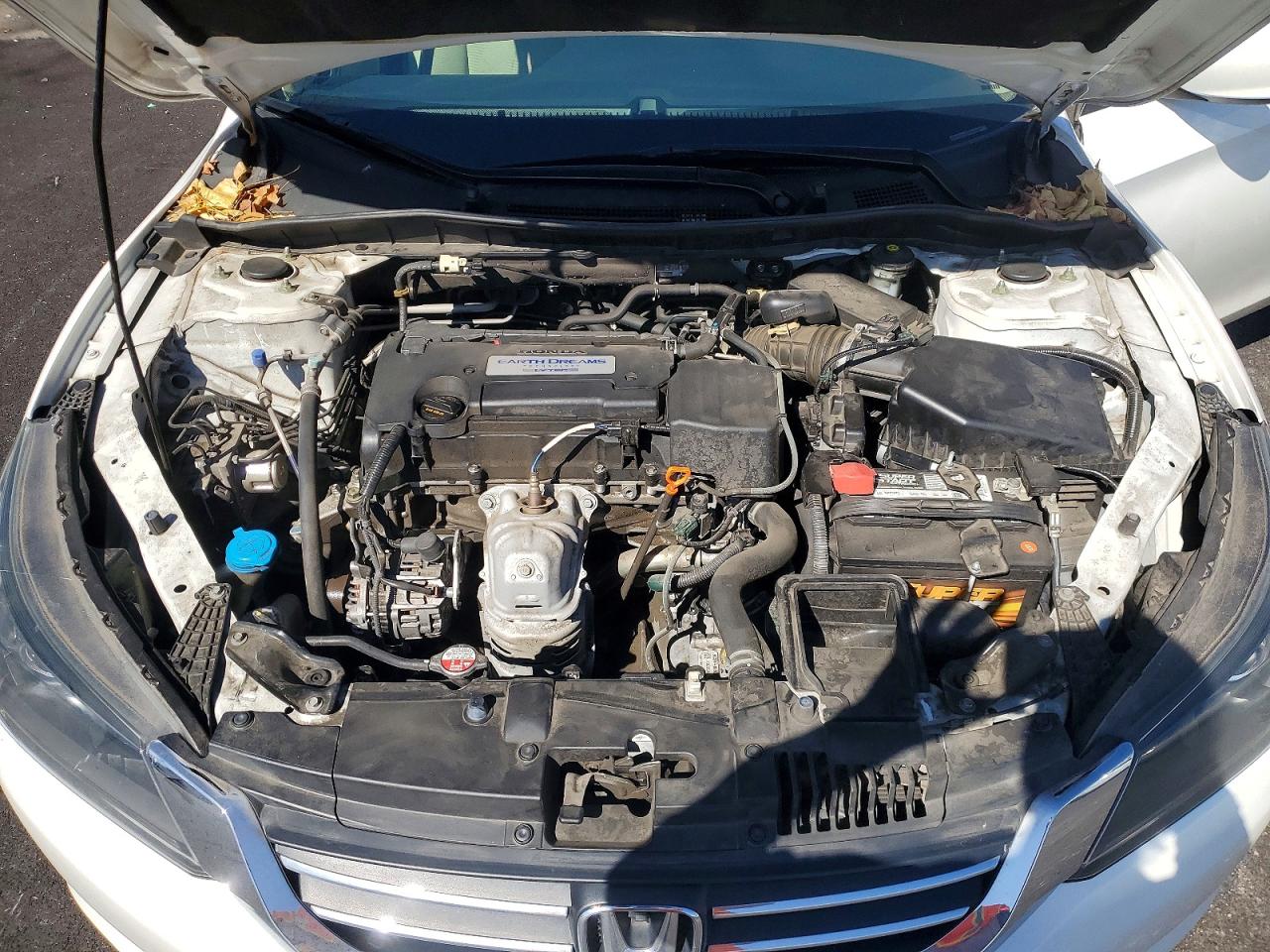 2015 HONDA ACCORD LX photo 31