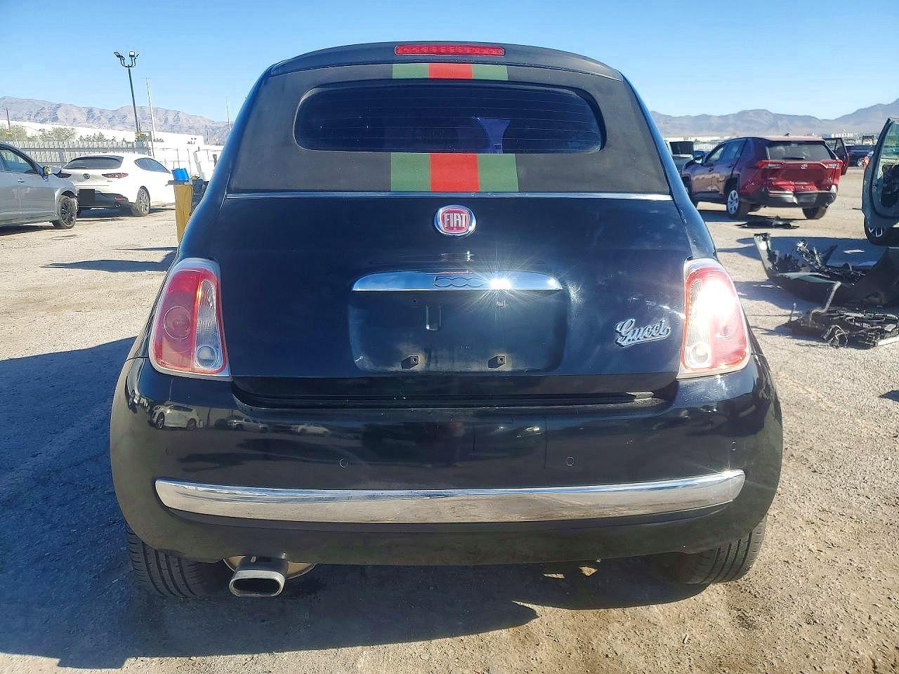 2013 FIAT 500 LOUNGE photo 11