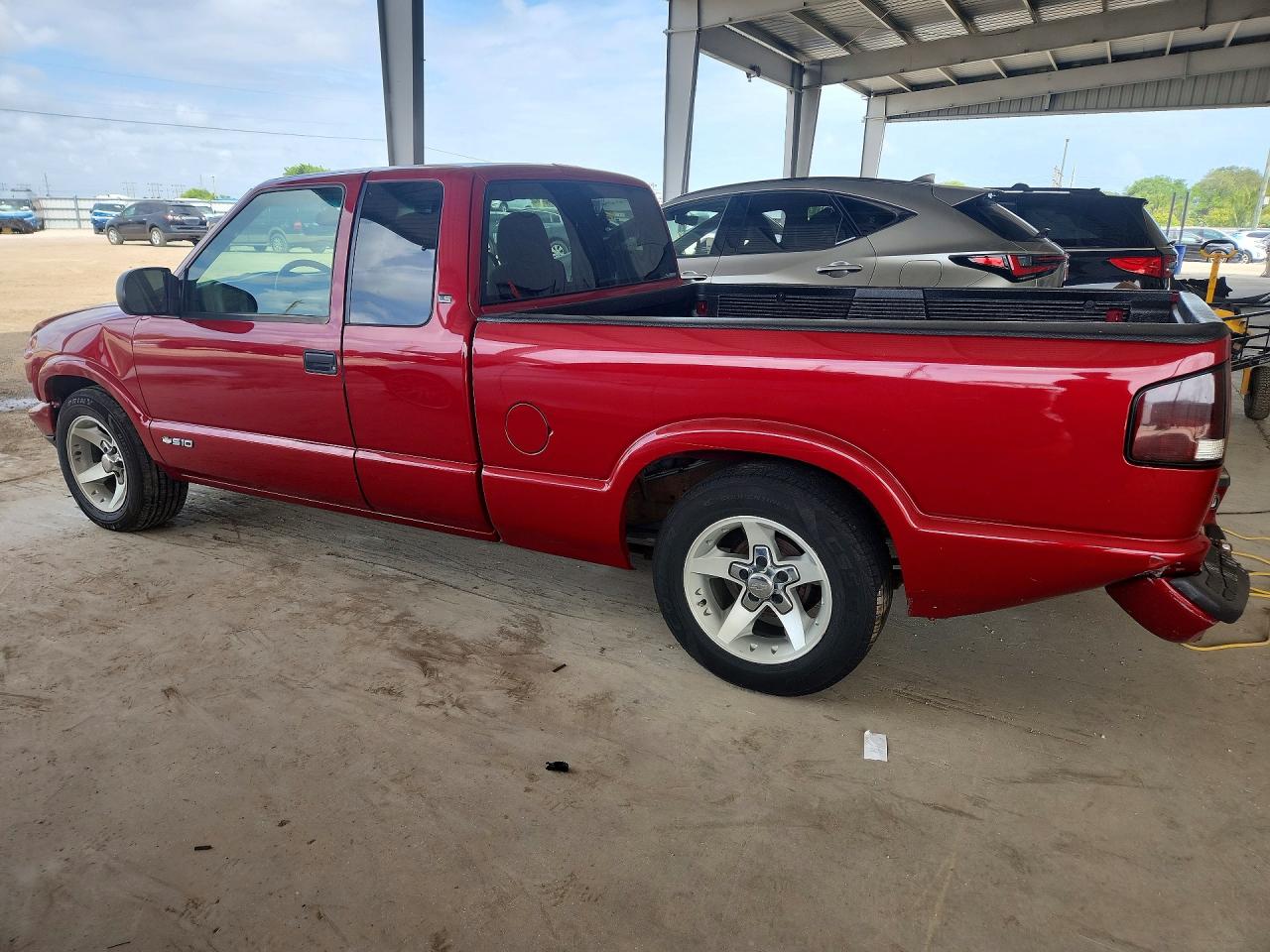 2001 CHEVROLET S TRUCK S10 photo 3