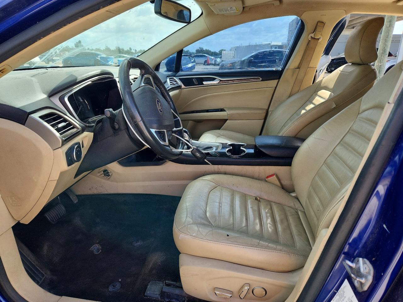2016 FORD FUSION photo 13