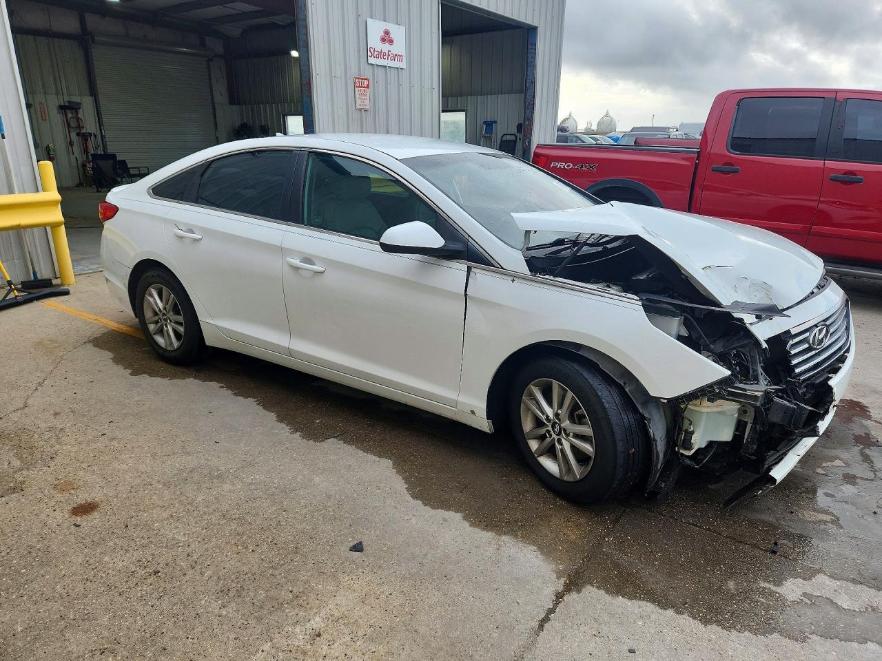2017 HYUNDAI SONATA SE photo 7