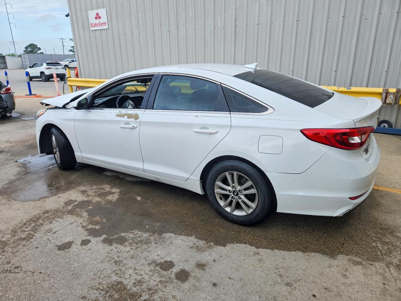 2017 HYUNDAI SONATA SE photo 3