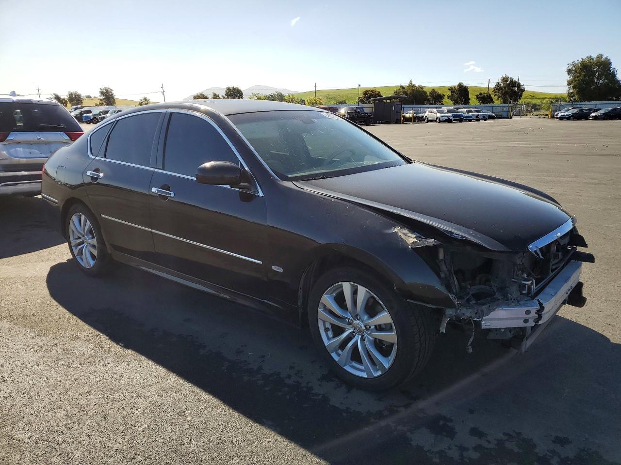 2010 INFINITI M35 BASE photo 4