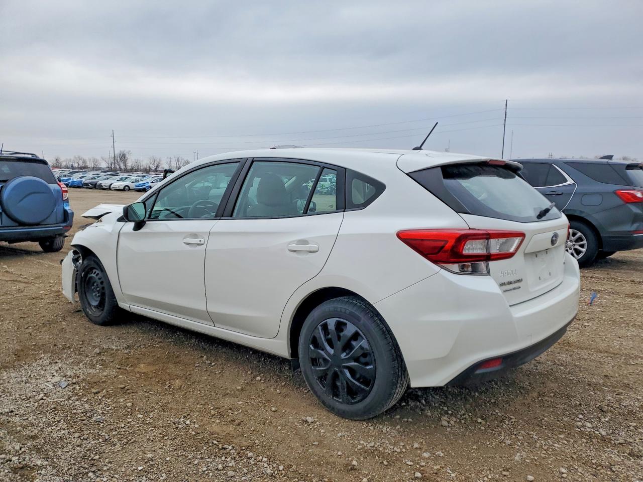 2019 SUBARU IMPREZA photo 3