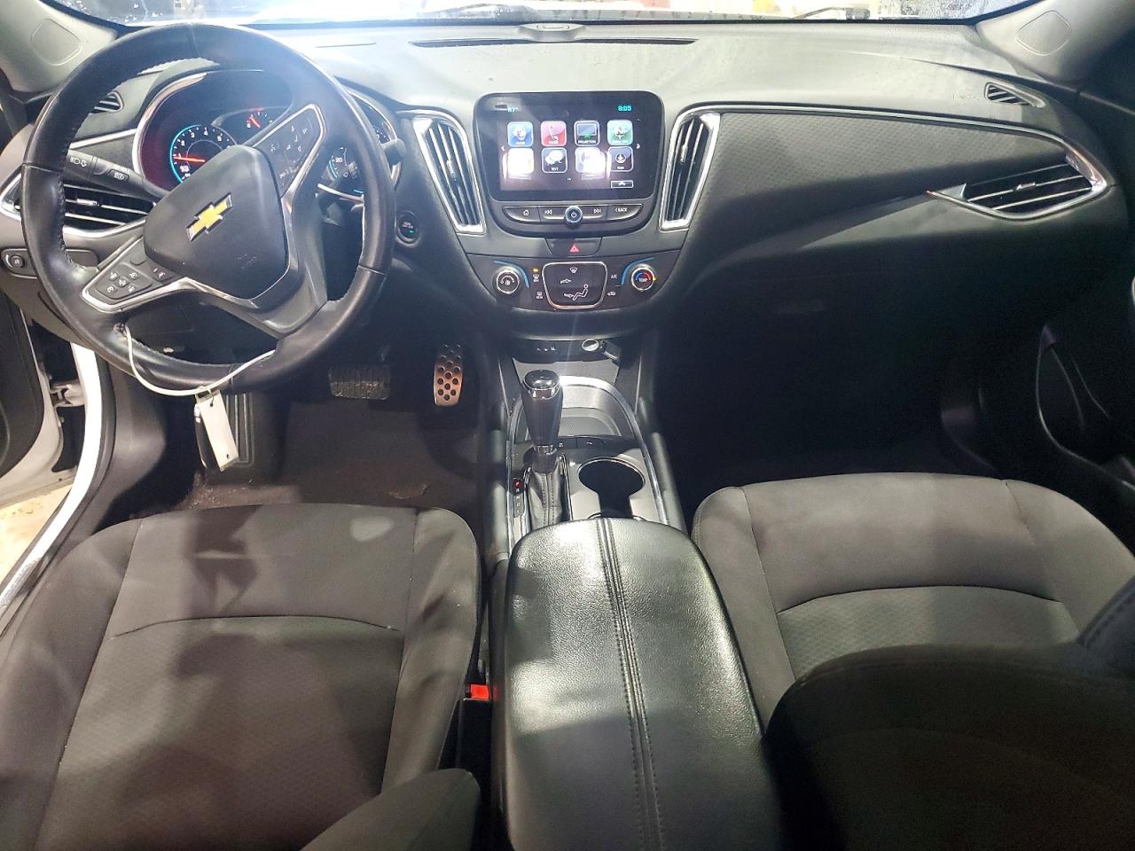 2017 CHEVROLET MALIBU LT photo 15