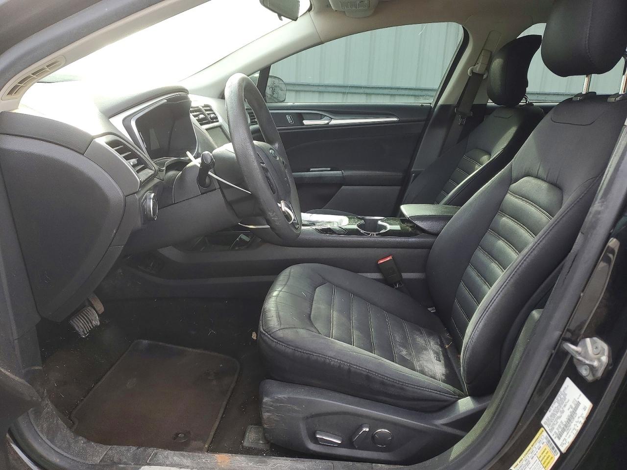 2014 FORD FUSION photo 13