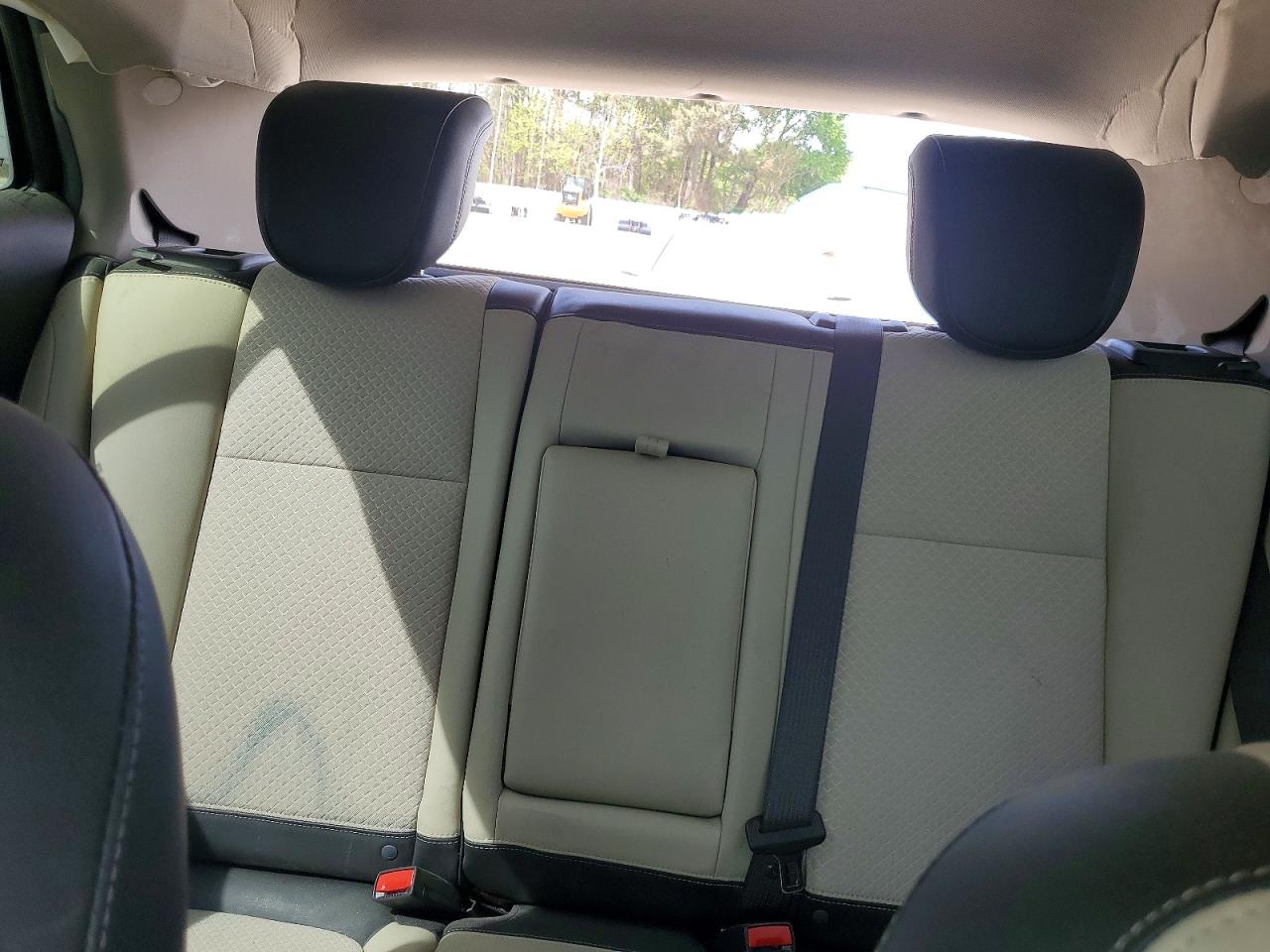 2019 BUICK ENCORE PREFERRED photo 19