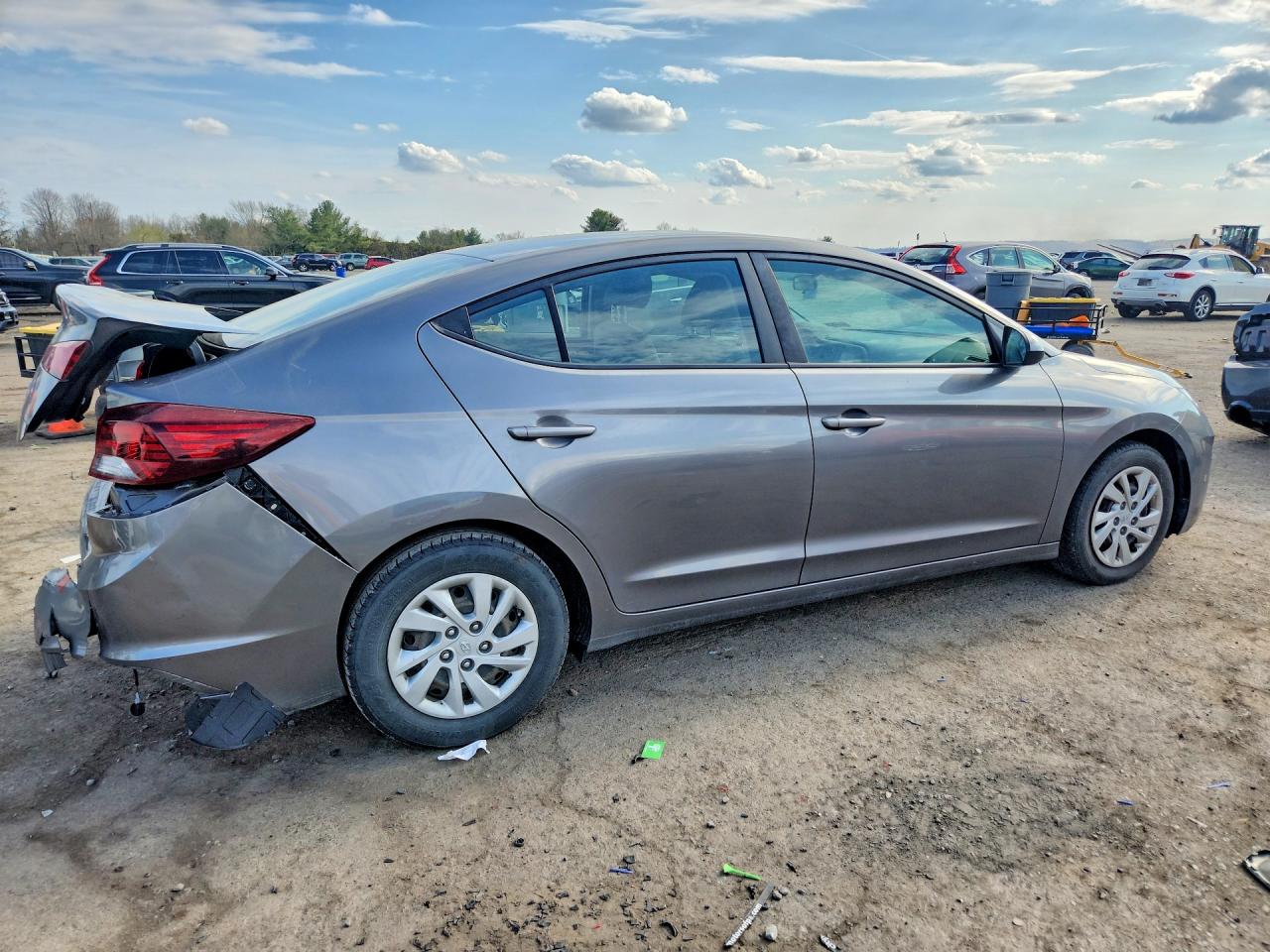 2020 HYUNDAI ELANTRA SE photo 3