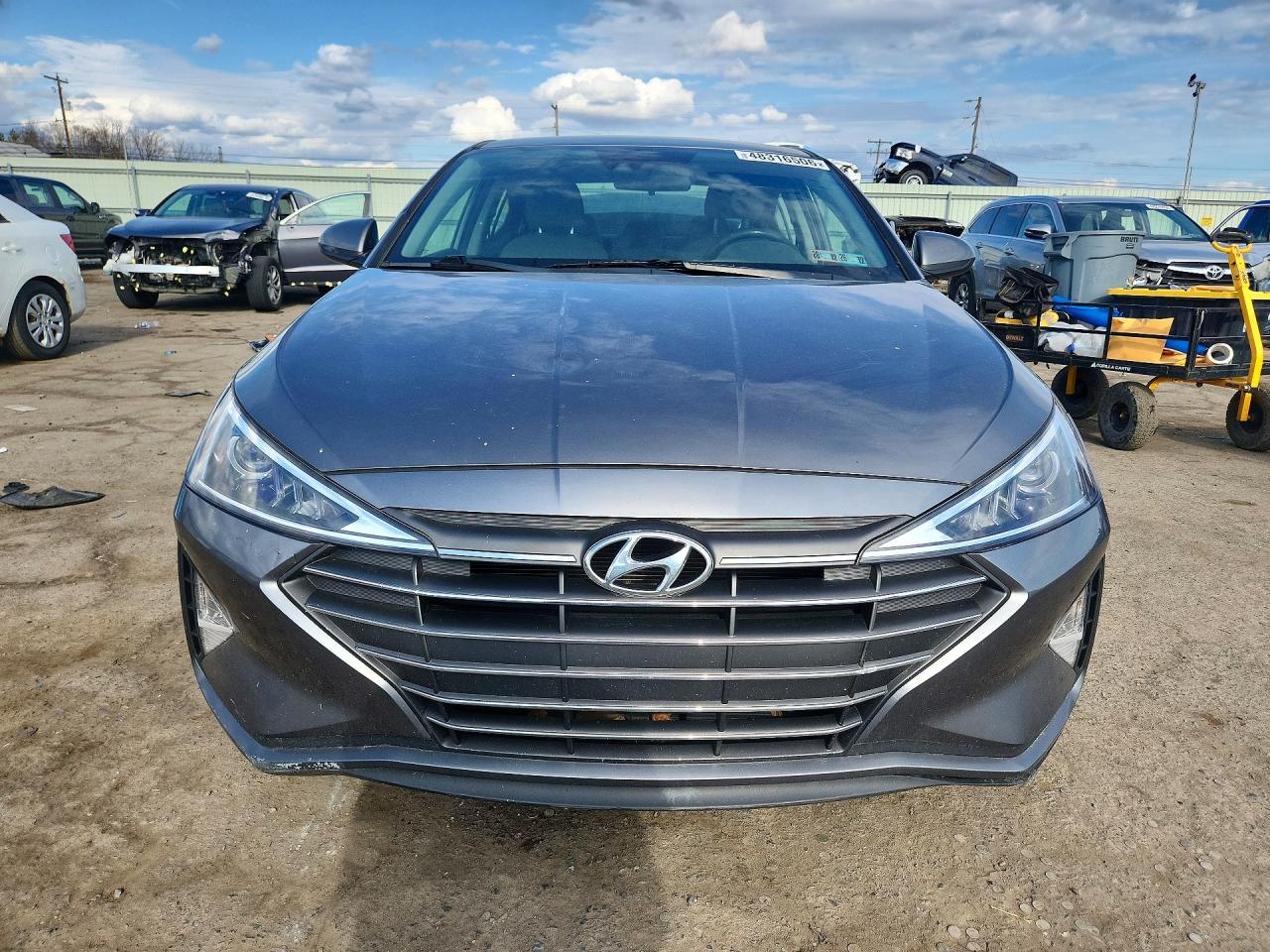 2020 HYUNDAI ELANTRA SE photo 5