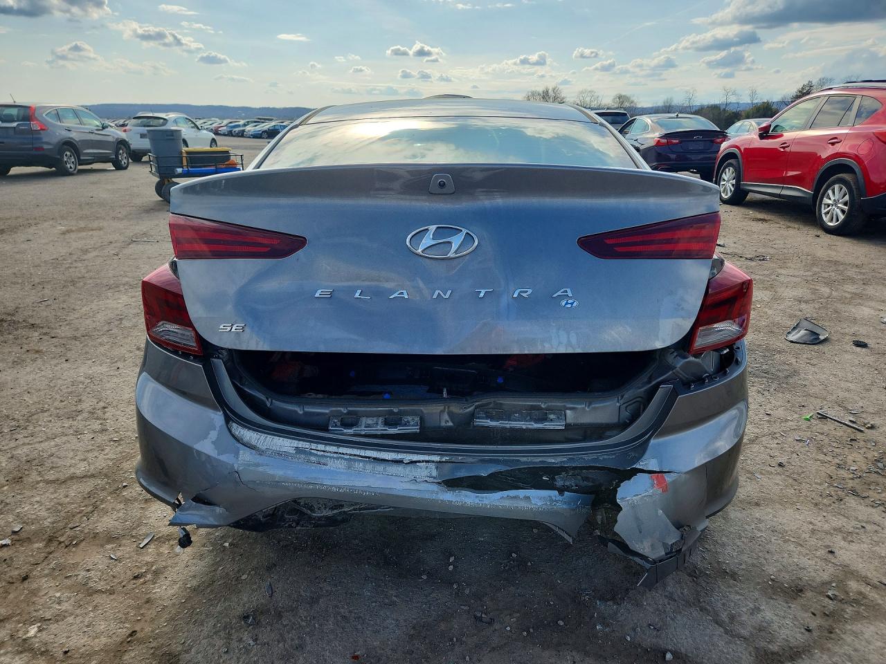 2020 HYUNDAI ELANTRA SE photo 6