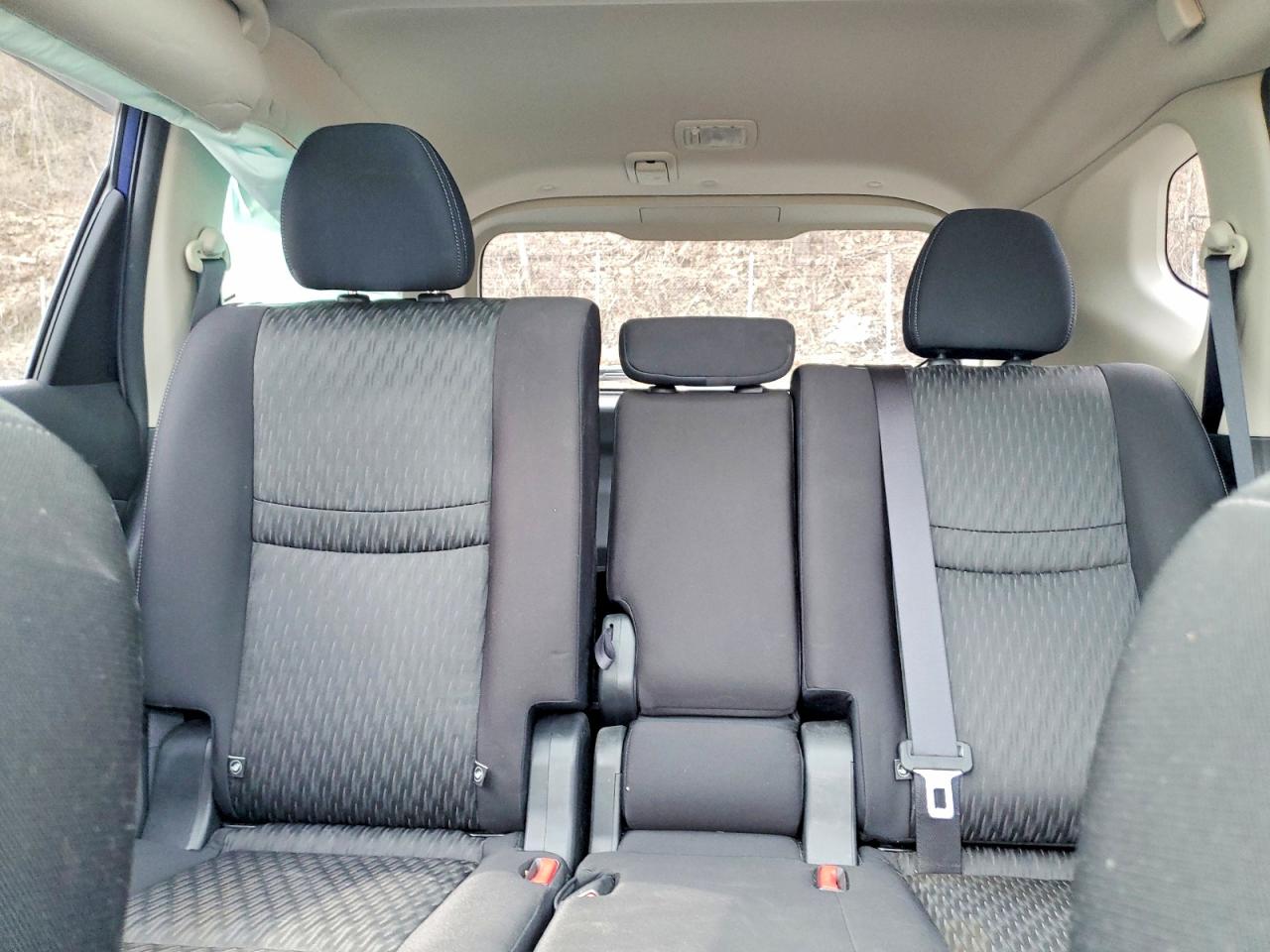 2019 NISSAN ROGUE SV photo 10